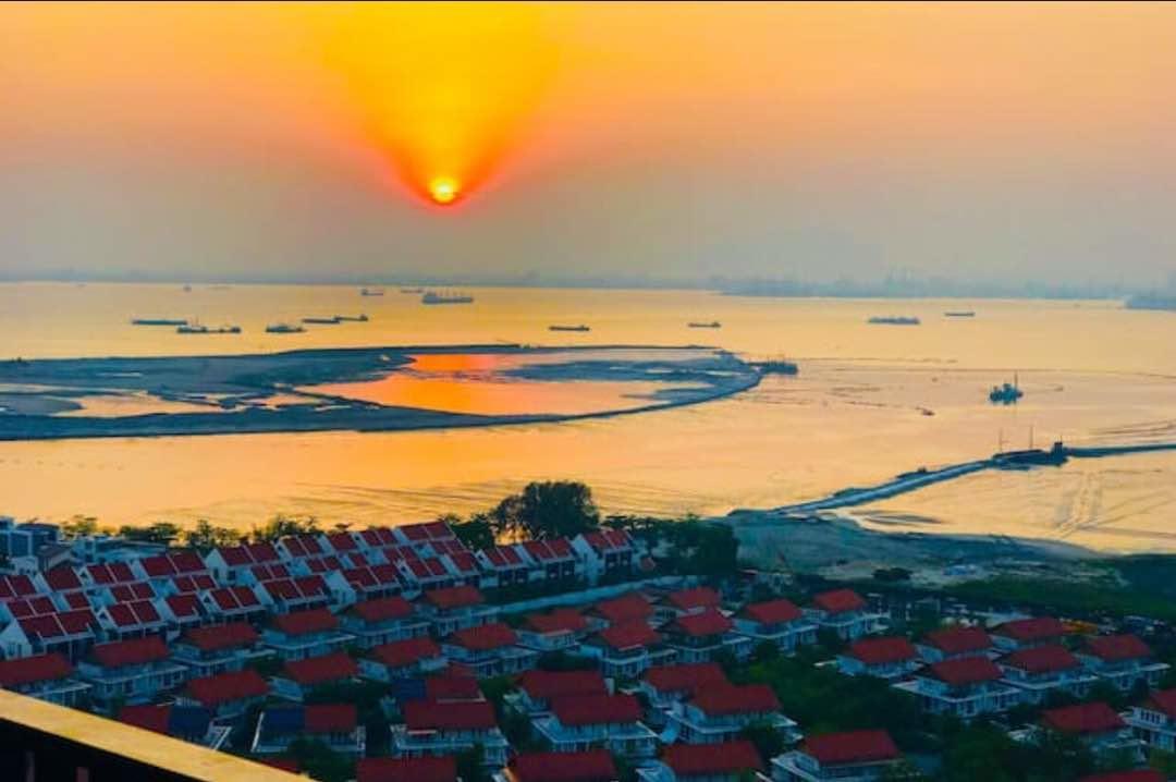 Sunrise View Residence George Town Bagian luar foto